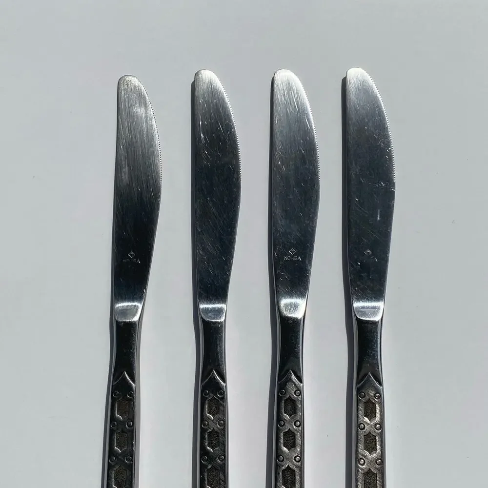 Lot of 4 Oneida Northland SAN FRANCISCO Stainless Korea Dinner Knives 8.5